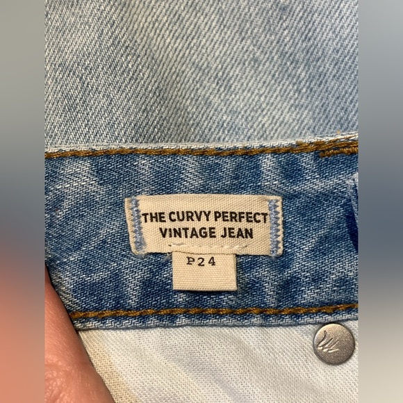 Madewell The Petite Curvy Perfect Vintage Jean in Fitzgerald Wash - Picture 13 of 16